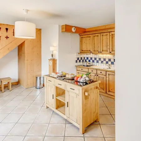 Les Alpages - 4 Pieces Pour 8 Personnes Mae-7121 *