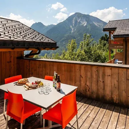 Les Alpages - 4 Pieces Pour 8 Personnes Mae-7121