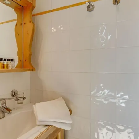 Apartment Les Alpages - 4 Pieces Pour 8 Personnes Mae-7121 La Plagne